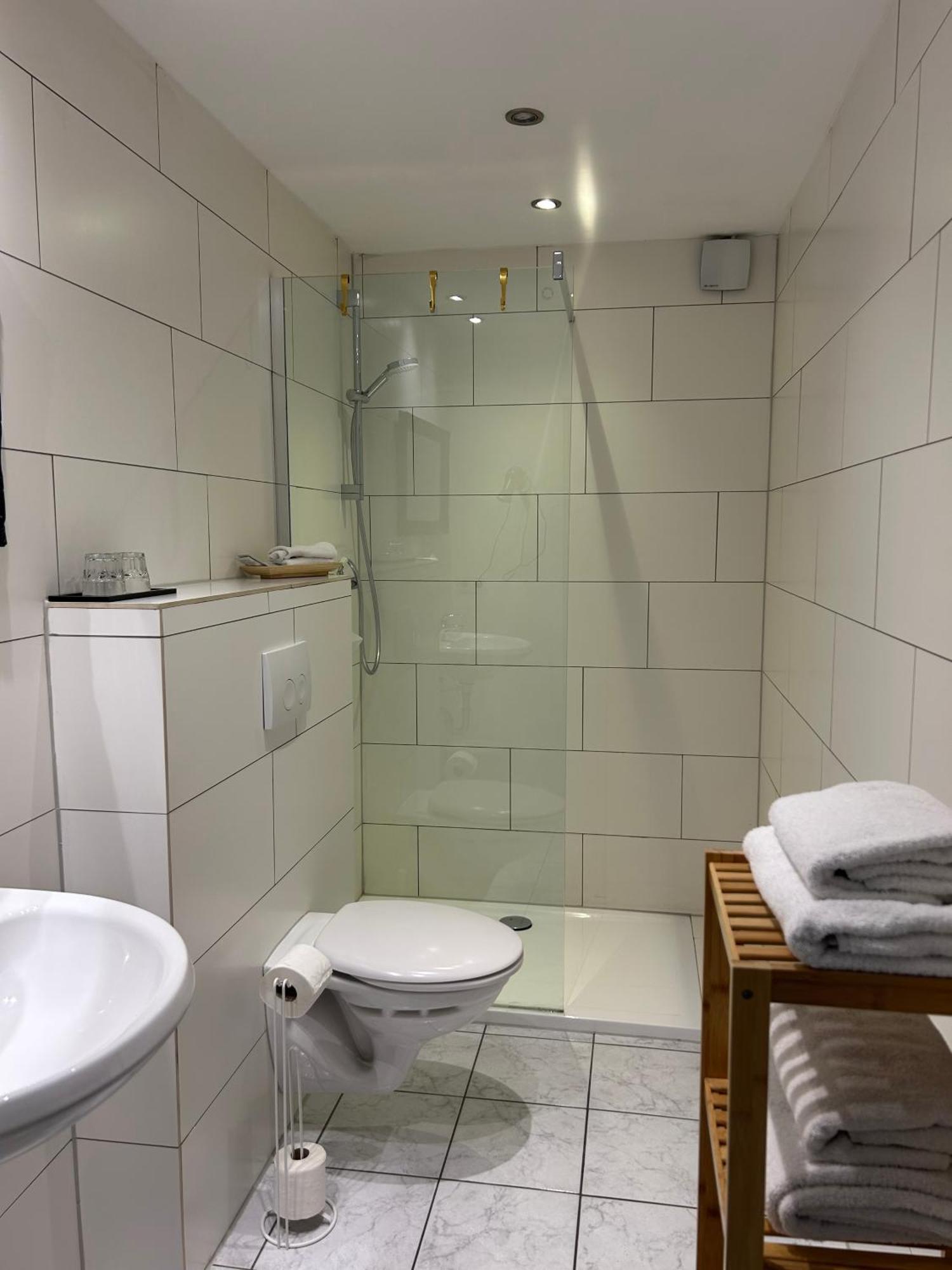 Mikroapartments Klarenthal Saarbrücken Eksteriør billede